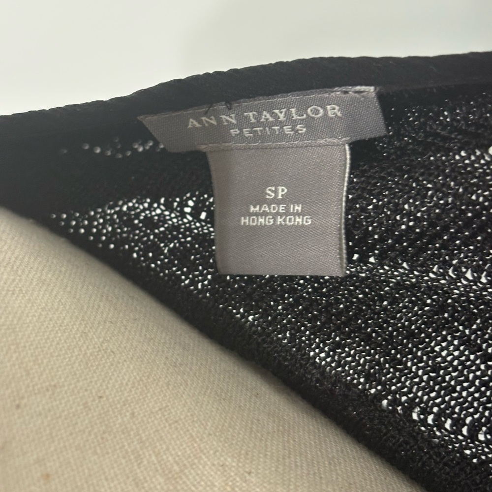 Ann Taylor Shimmer Black Long Sleeve Beaded Sweater Sz SP - Picture 4 of 5